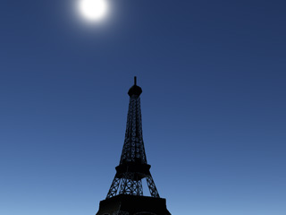 Tour Eiffel en plein soleil.