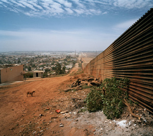 Frontire de fer entre les Etats-Unis et le Mexique.